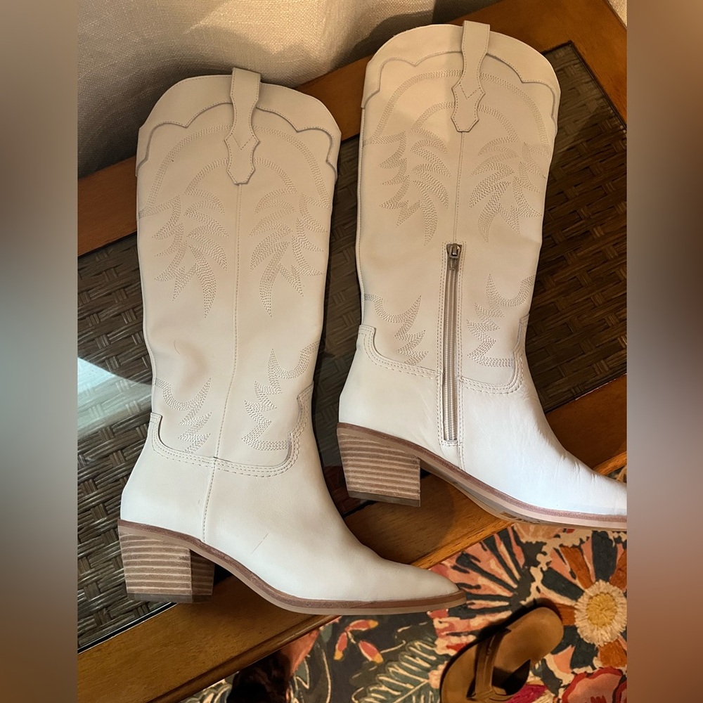 Dolce Vita boots